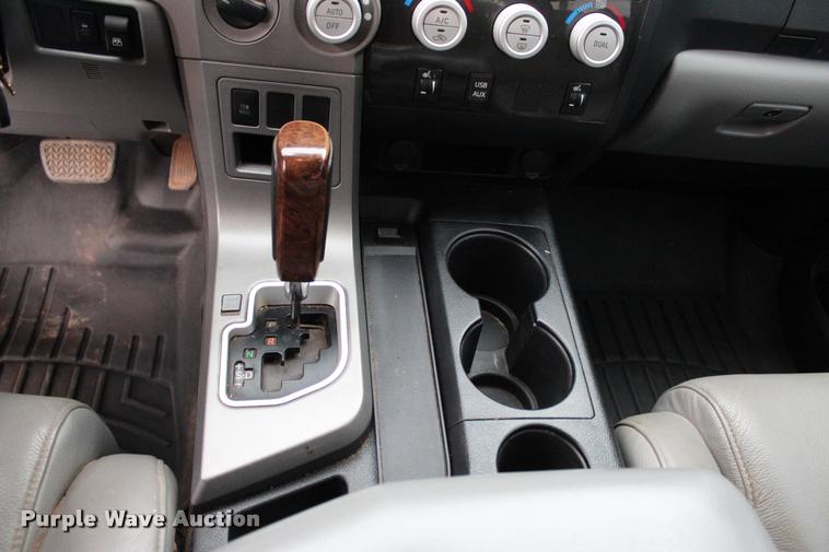 image for item L4957 2012 Toyota Tundra Limited CrewMax pickup truck