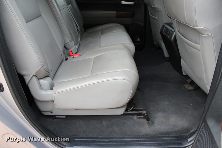 image for item L4957 2012 Toyota Tundra Limited CrewMax pickup truck