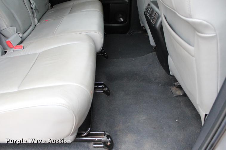 image for item L4957 2012 Toyota Tundra Limited CrewMax pickup truck