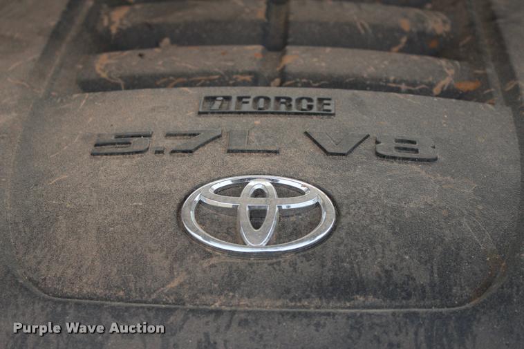 image for item L4957 2012 Toyota Tundra Limited CrewMax pickup truck