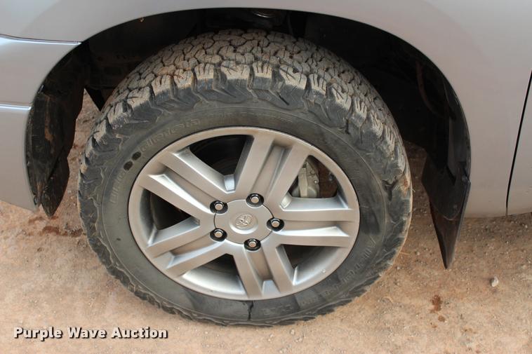 image for item L4957 2012 Toyota Tundra Limited CrewMax pickup truck