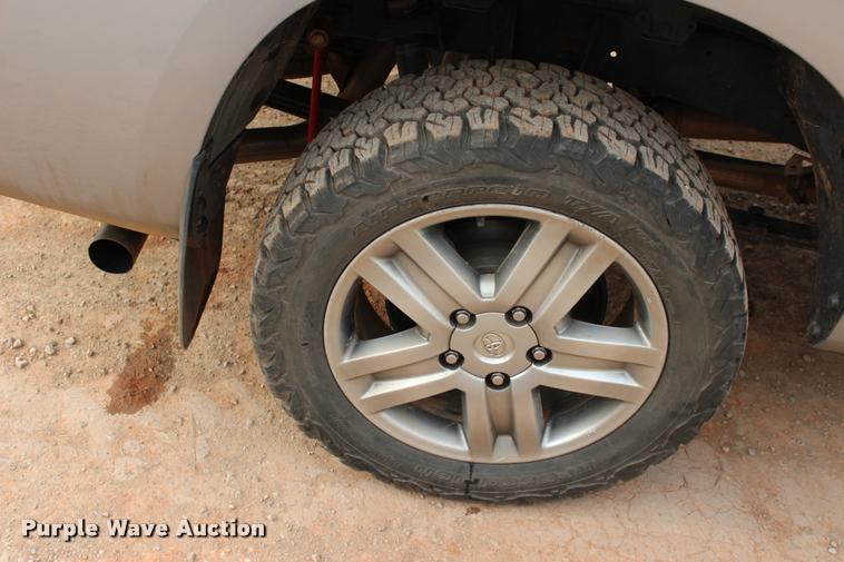 image for item L4957 2012 Toyota Tundra Limited CrewMax pickup truck