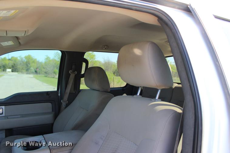 image for item L4979 2010 Ford F150 XLT SuperCrew pickup truck