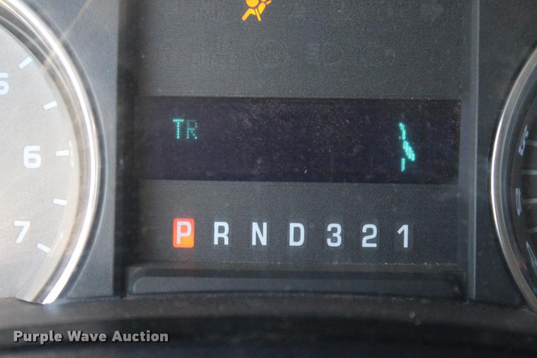 image for item L4979 2010 Ford F150 XLT SuperCrew pickup truck