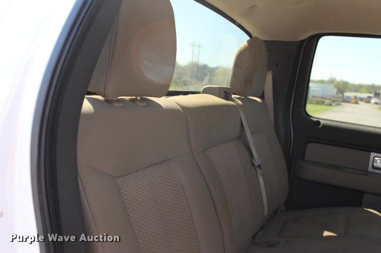 image for item L4979 2010 Ford F150 XLT SuperCrew pickup truck