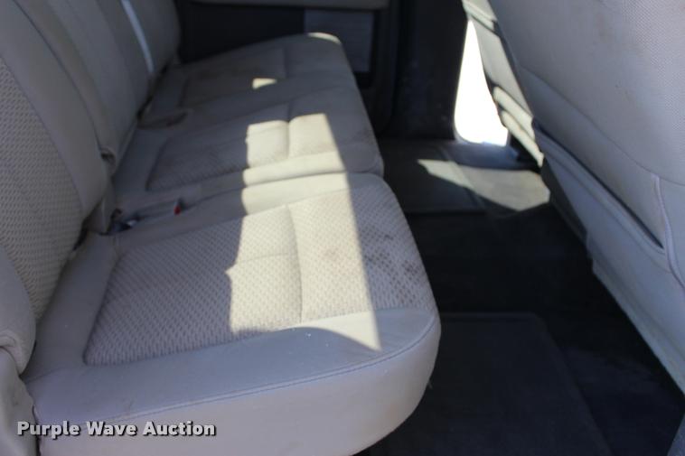 image for item L4979 2010 Ford F150 XLT SuperCrew pickup truck