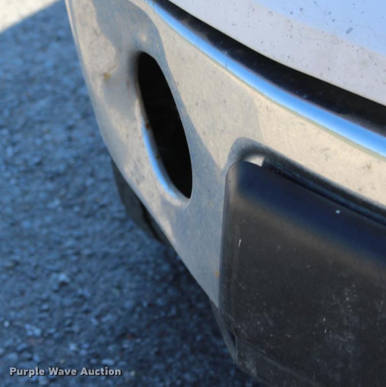 image for item L4979 2010 Ford F150 XLT SuperCrew pickup truck