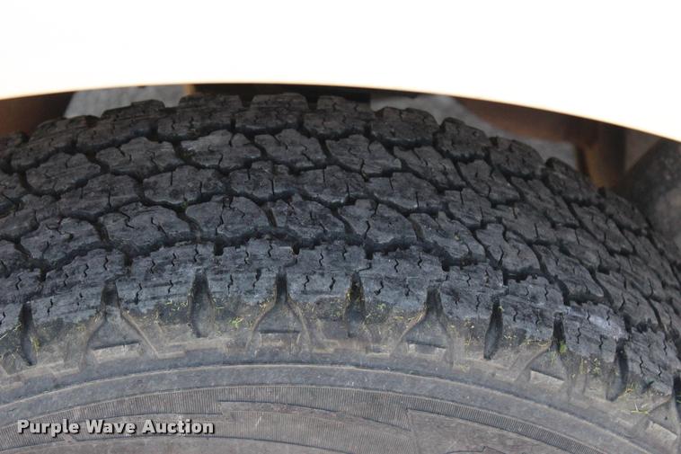 image for item L4979 2010 Ford F150 XLT SuperCrew pickup truck