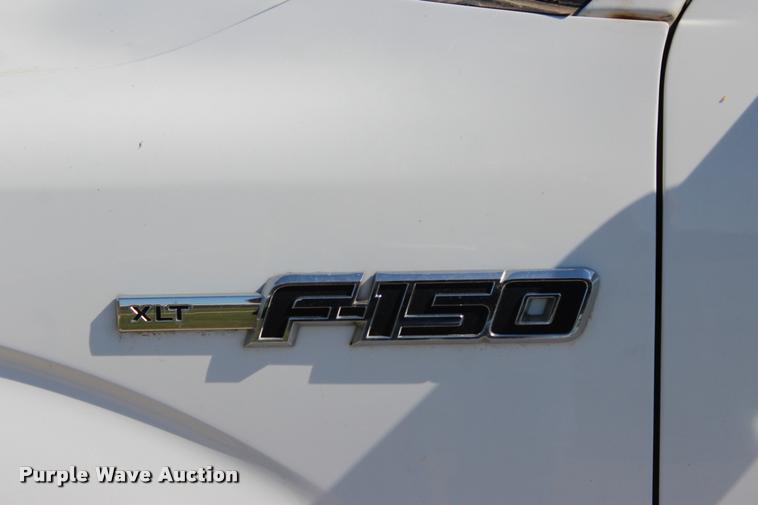 image for item L4981 2011 Ford F150 XLT SuperCab pickup truck
