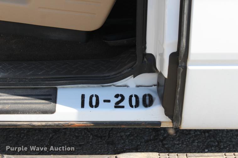 image for item L4981 2011 Ford F150 XLT SuperCab pickup truck