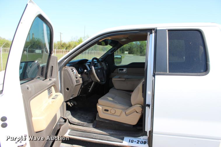 image for item L4981 2011 Ford F150 XLT SuperCab pickup truck