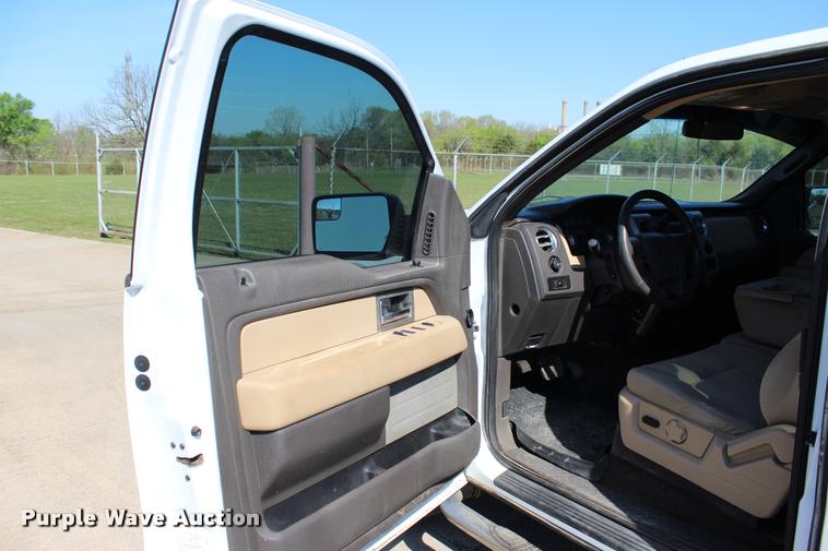 image for item L4981 2011 Ford F150 XLT SuperCab pickup truck