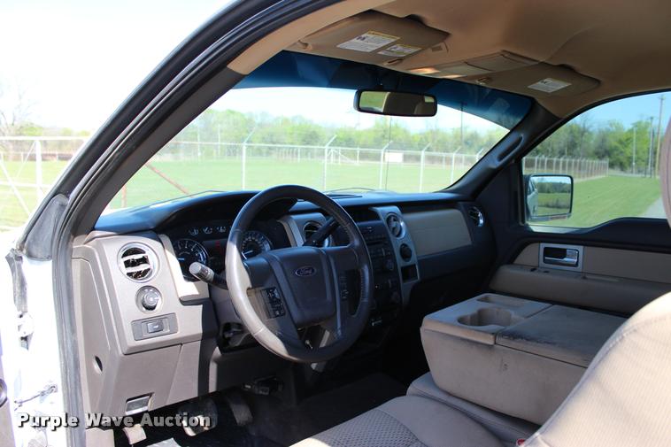 image for item L4981 2011 Ford F150 XLT SuperCab pickup truck