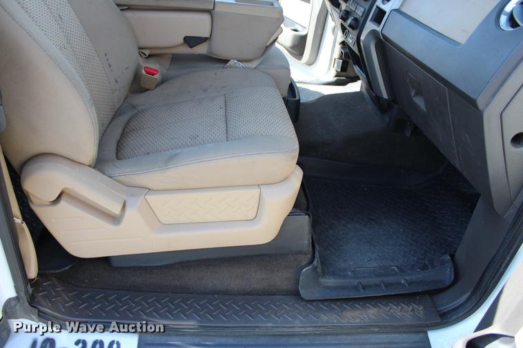 image for item L4981 2011 Ford F150 XLT SuperCab pickup truck