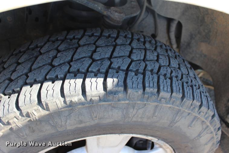 image for item L4981 2011 Ford F150 XLT SuperCab pickup truck