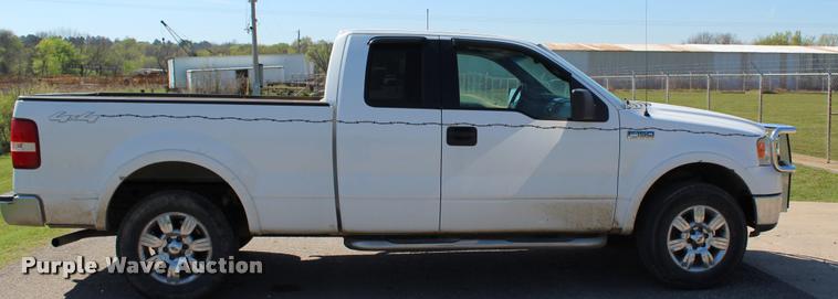 image for item L4983 2006 Ford F150 Lariat SuperCab pickup truck