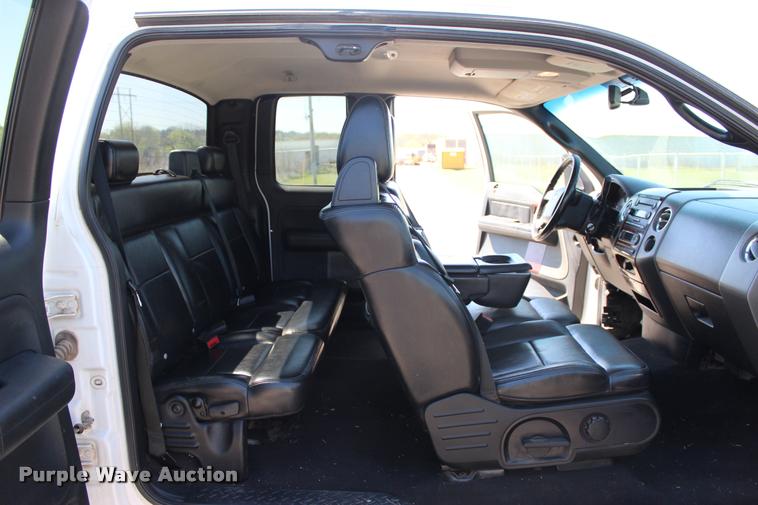 image for item L4983 2006 Ford F150 Lariat SuperCab pickup truck