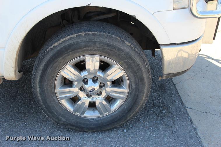 image for item L4983 2006 Ford F150 Lariat SuperCab pickup truck