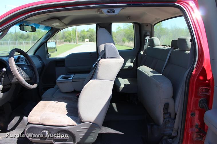 image for item L4984 2008 Ford F150 STX SuperCab pickup truck