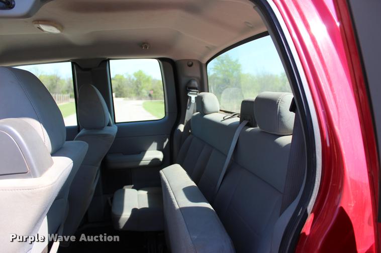 image for item L4984 2008 Ford F150 STX SuperCab pickup truck