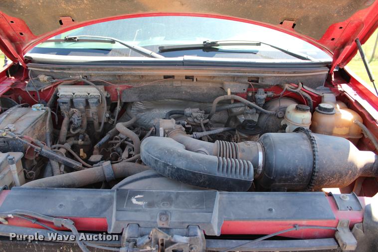 image for item L4984 2008 Ford F150 STX SuperCab pickup truck