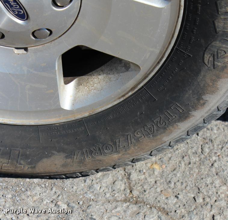 image for item L4984 2008 Ford F150 STX SuperCab pickup truck