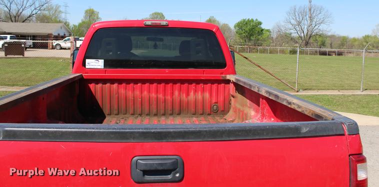 image for item L4985 2011 Ford F250 XLT SuperCab pickup truck