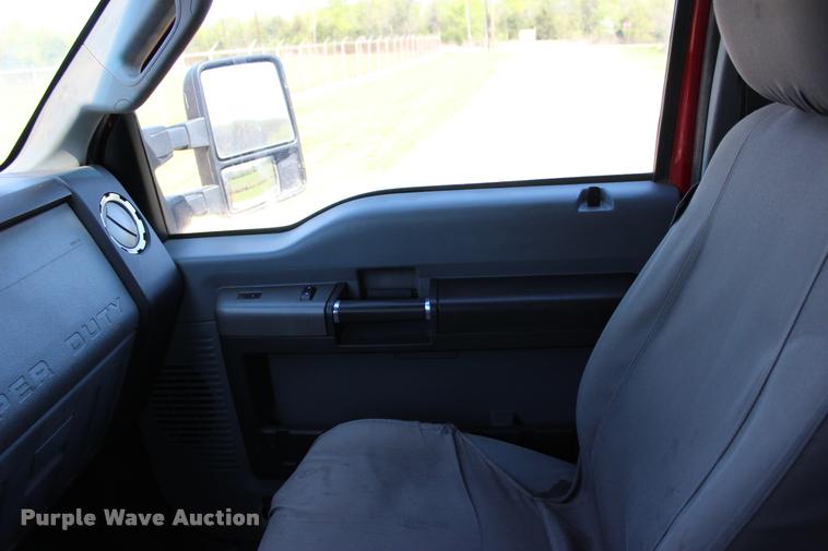 image for item L4985 2011 Ford F250 XLT SuperCab pickup truck