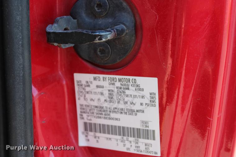 image for item L4985 2011 Ford F250 XLT SuperCab pickup truck