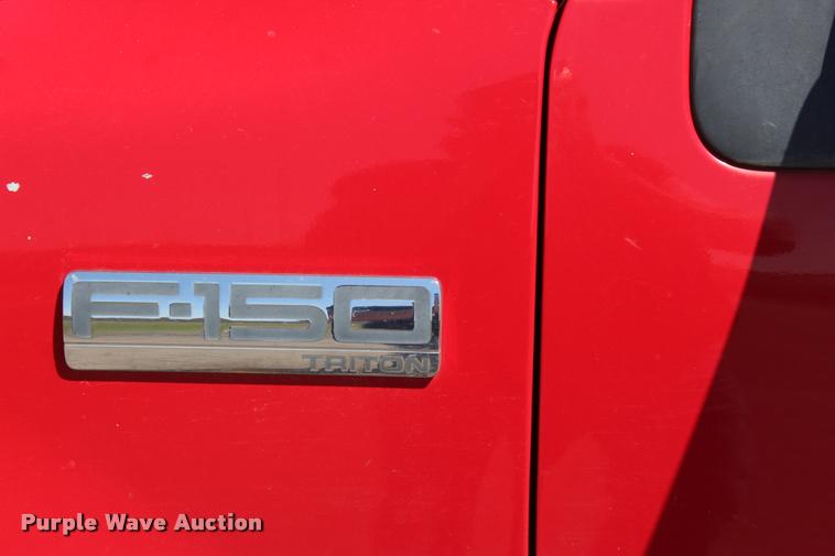 image for item L4986 2006 Ford F150 STX SuperCab pickup truck