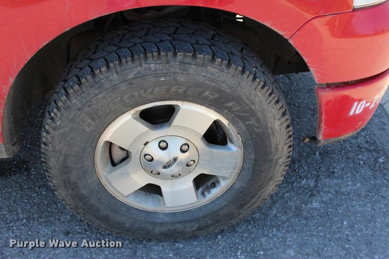 image for item L4986 2006 Ford F150 STX SuperCab pickup truck