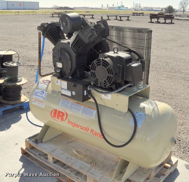image for item L5181 Ingersoll Rand 7100E15-V air compressor