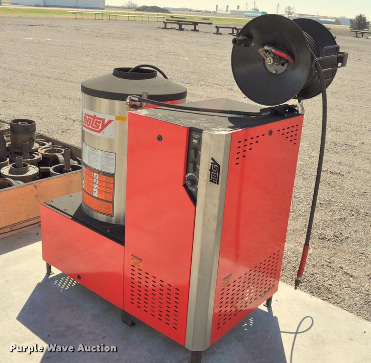 image for item L5182 Hotsy 1835SS pressure washer