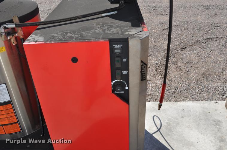 image for item L5182 Hotsy 1835SS pressure washer