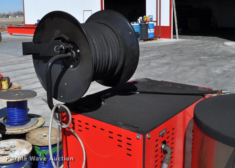 image for item L5182 Hotsy 1835SS pressure washer