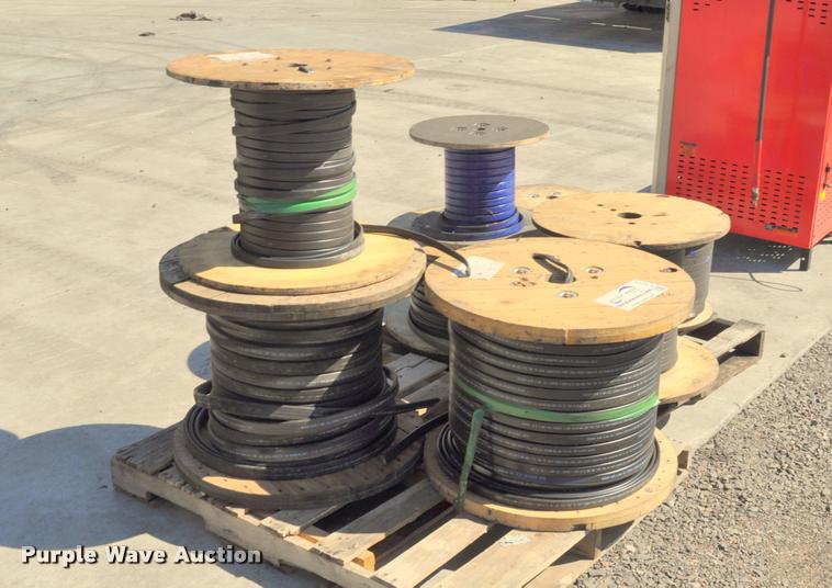 image for item L5212 Submersible pump well wires