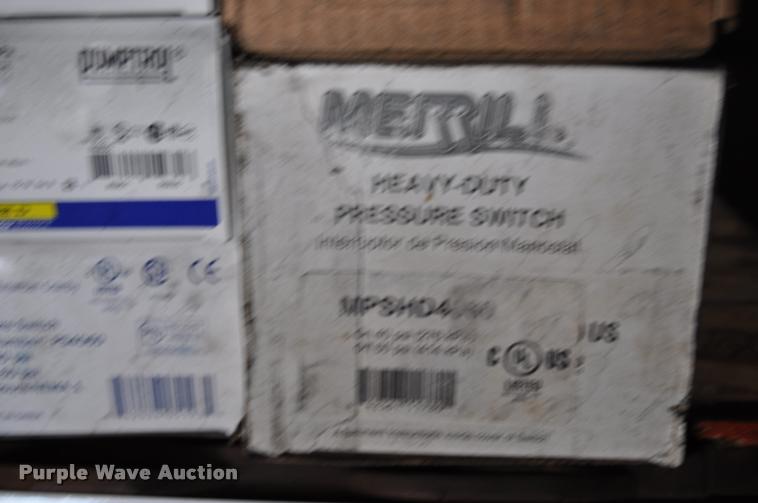 image for item L5218 Pump pressure switches