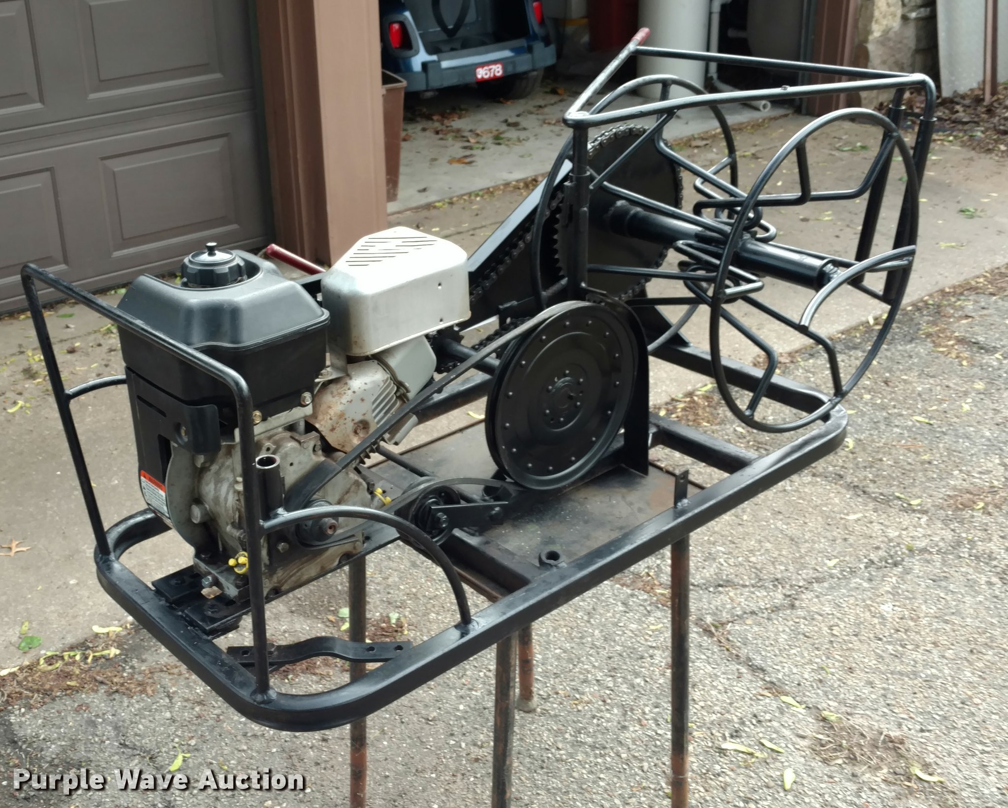 EzRoll II C425 wire roller in Blackwell, KS Item DB0890 sold Purple Wave