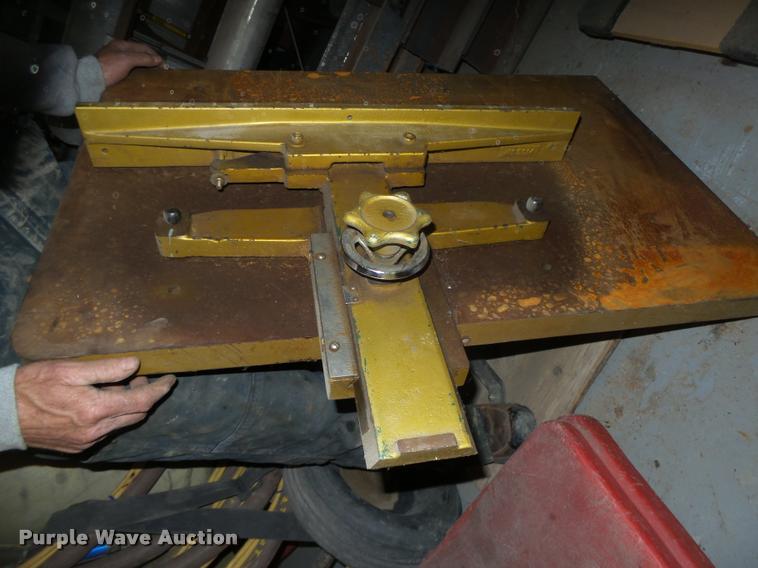 image for item AU9600 Powermatic 68 table saw