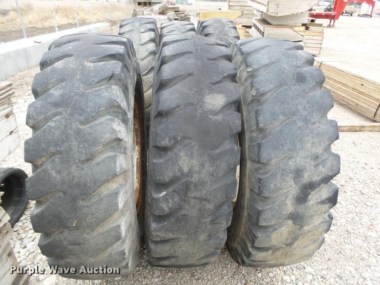 image for item AU9603 (6) tires and wheels