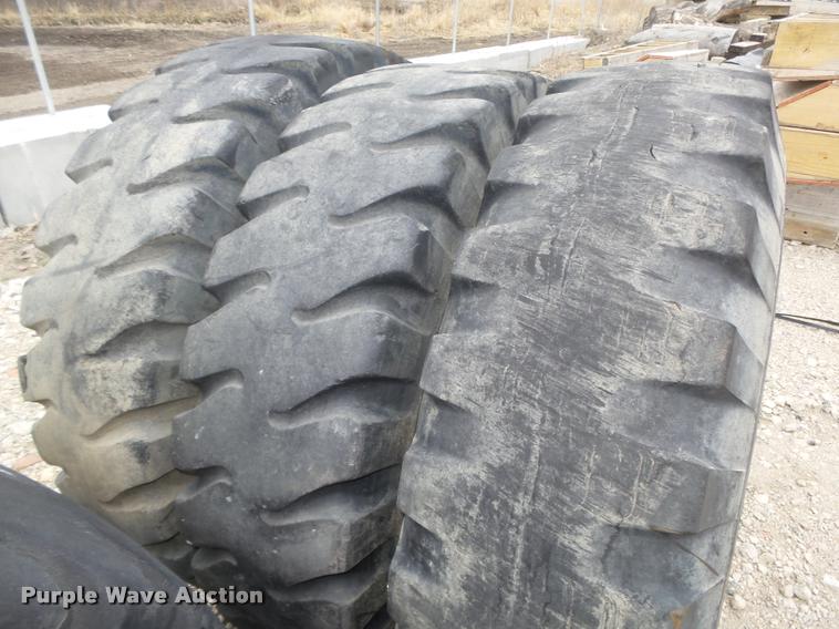 image for item AU9603 (6) tires and wheels