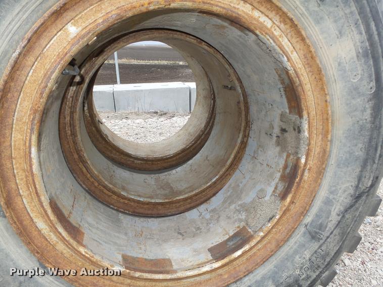 image for item AU9603 (6) tires and wheels