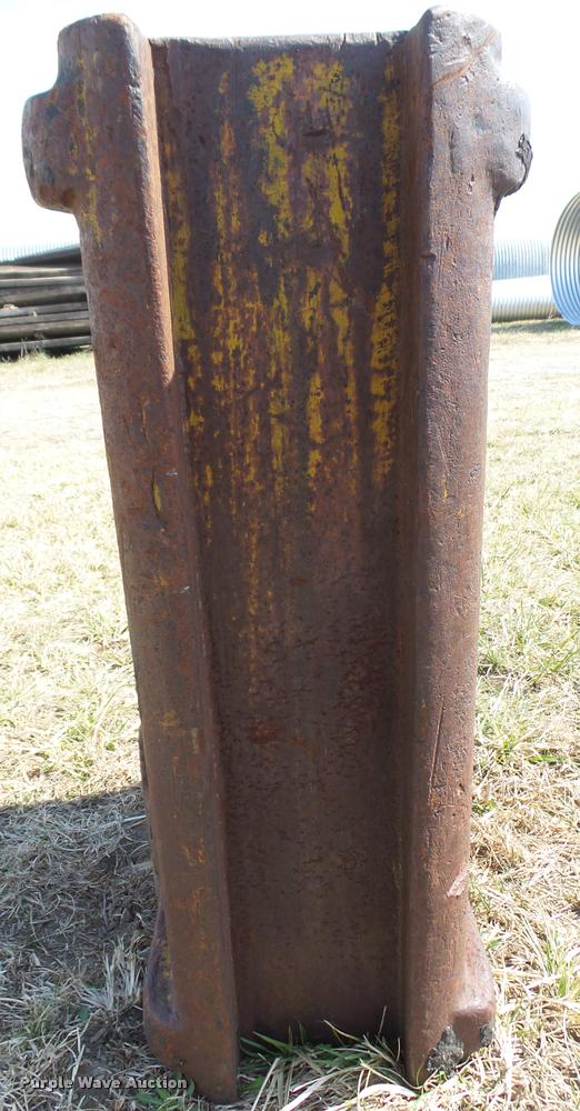 image for item AU9605 Hammer and follow blocks