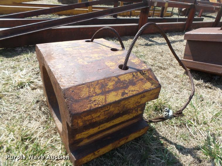 image for item AU9605 Hammer and follow blocks