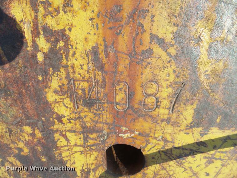 image for item AU9605 Hammer and follow blocks