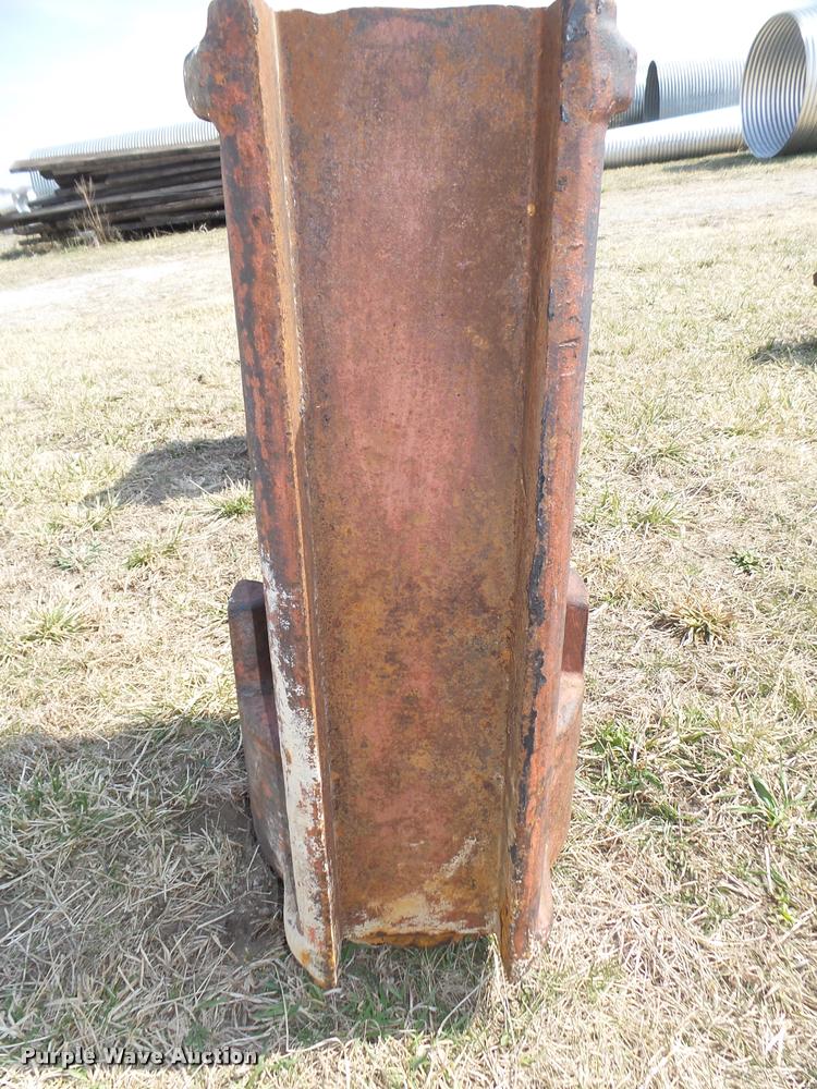 image for item AU9607 Hammer and follow blocks