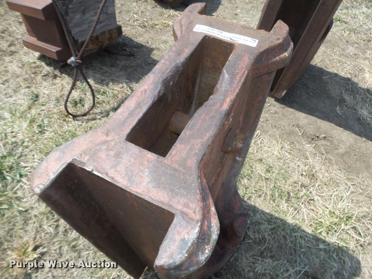 image for item AU9607 Hammer and follow blocks