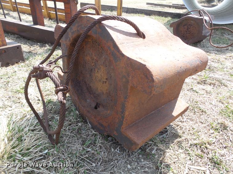 image for item AU9607 Hammer and follow blocks