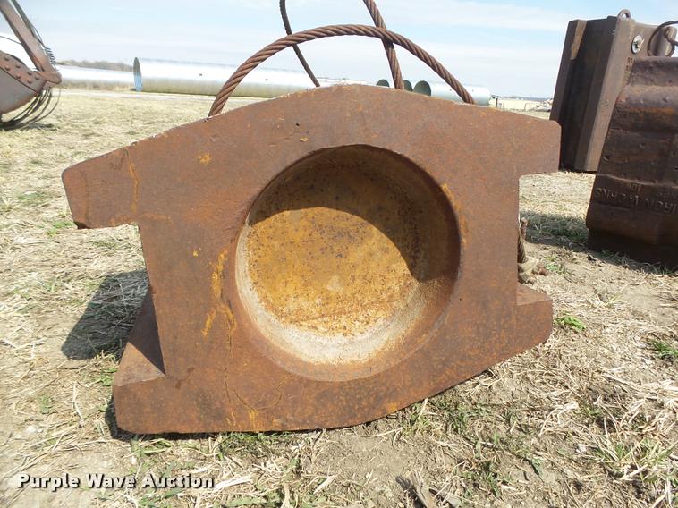 image for item AU9608 Hammer and follow block