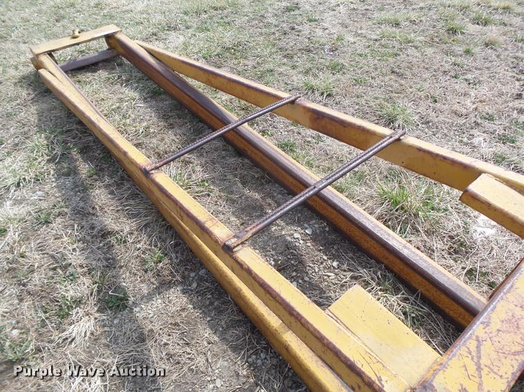 image for item AU9610 Lead